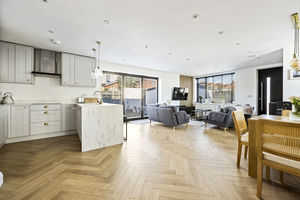 Photo 8- click for photo gallery